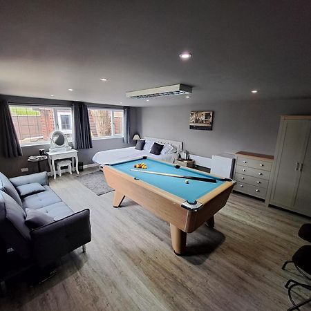 Bed and Breakfast Westleigh House Fishbourne  Экстерьер фото